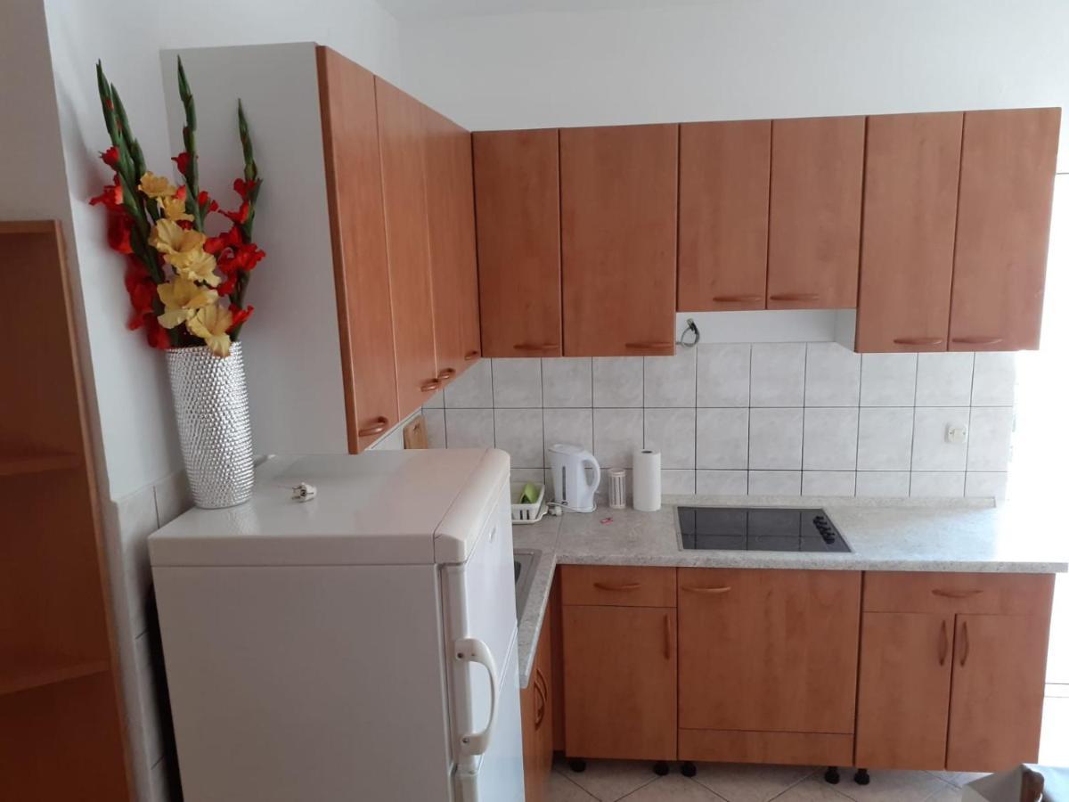 Apartments Vinea Baska Voda Exterior photo